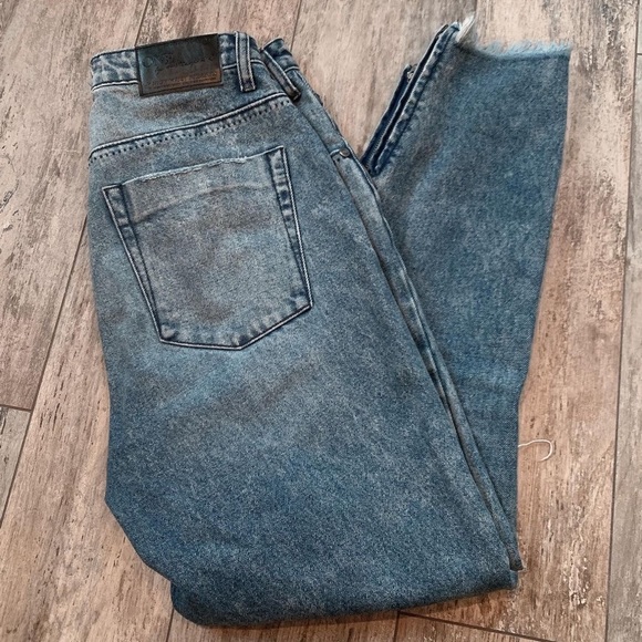 Jeans - Picture 4 of 7